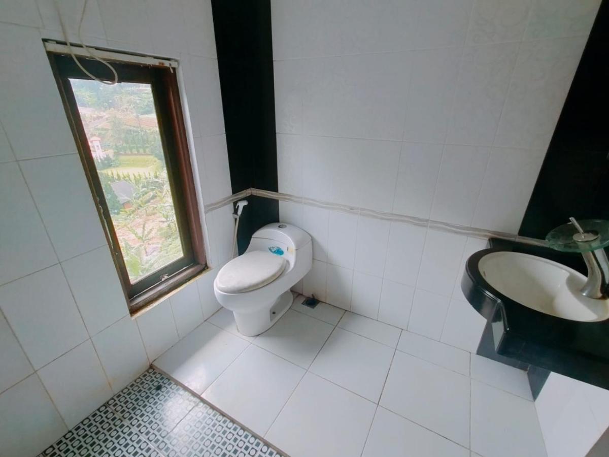Villa Santika Puncak Pass Cimacan Экстерьер фото